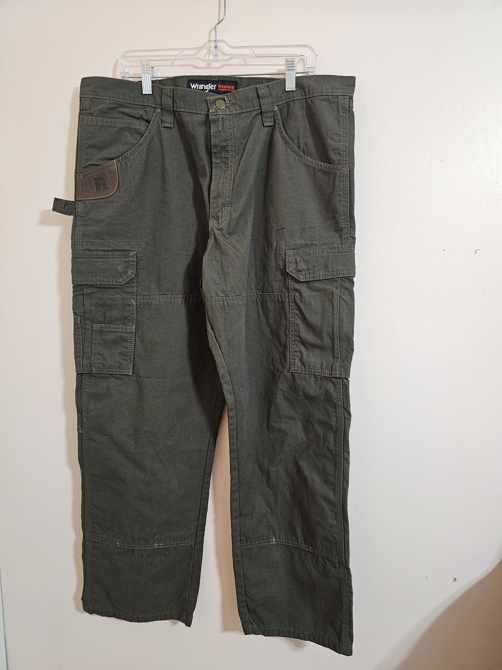 Wrangler 38x29 Riggs Rugged Olive Cargo Pants - Men's NWT